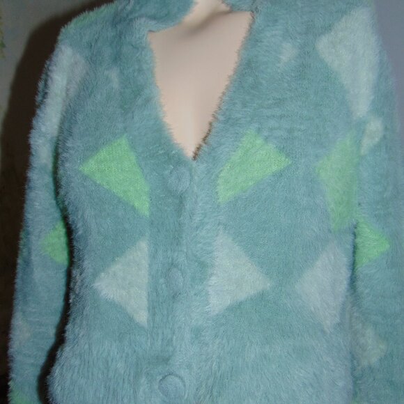 COTTON ON Super Fuzzy Soft Furry Sweater Cropped Argyle Preppy Light Academia SP - Picture 9 of 13